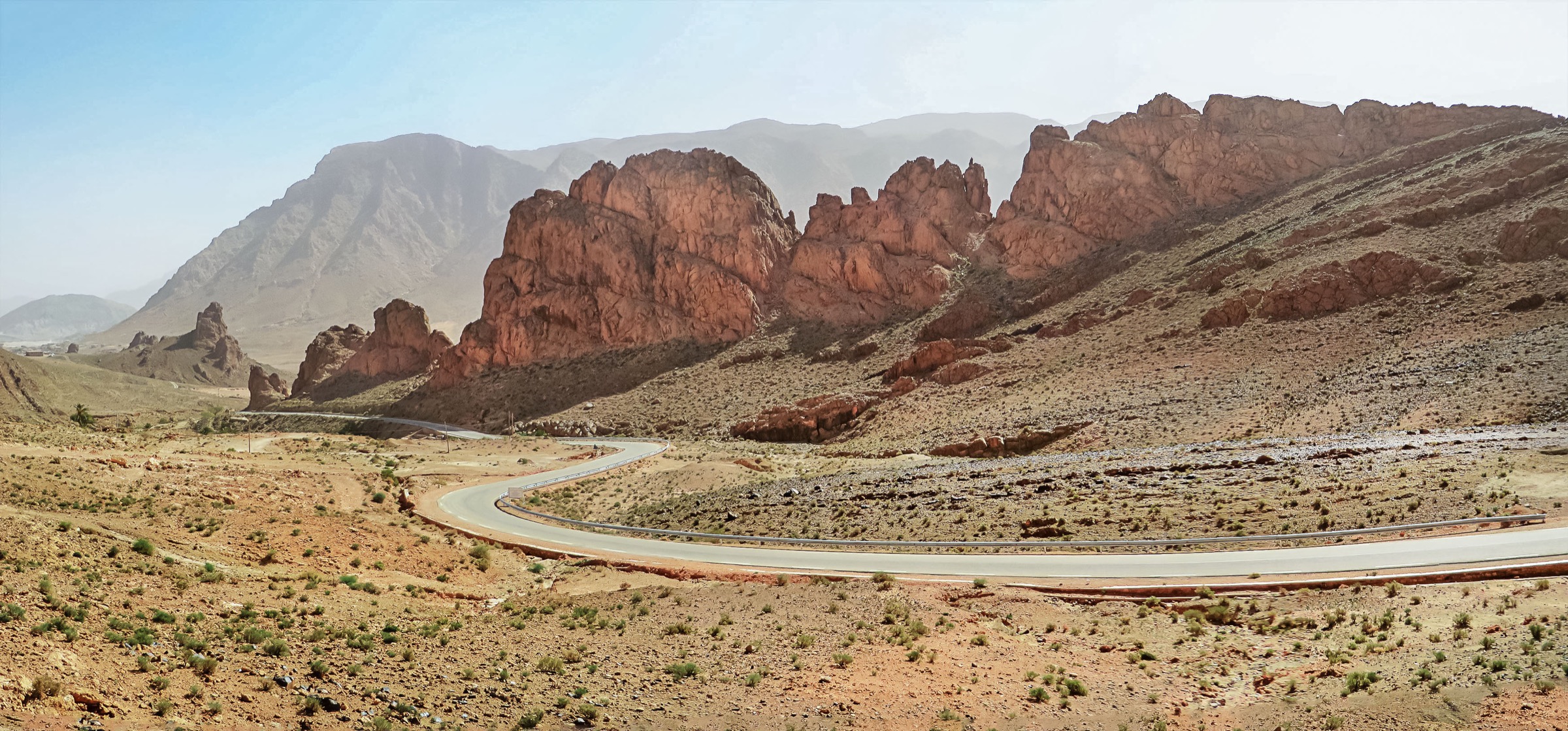 Algeria — Saharan Atlas: Essential Day-Hikes