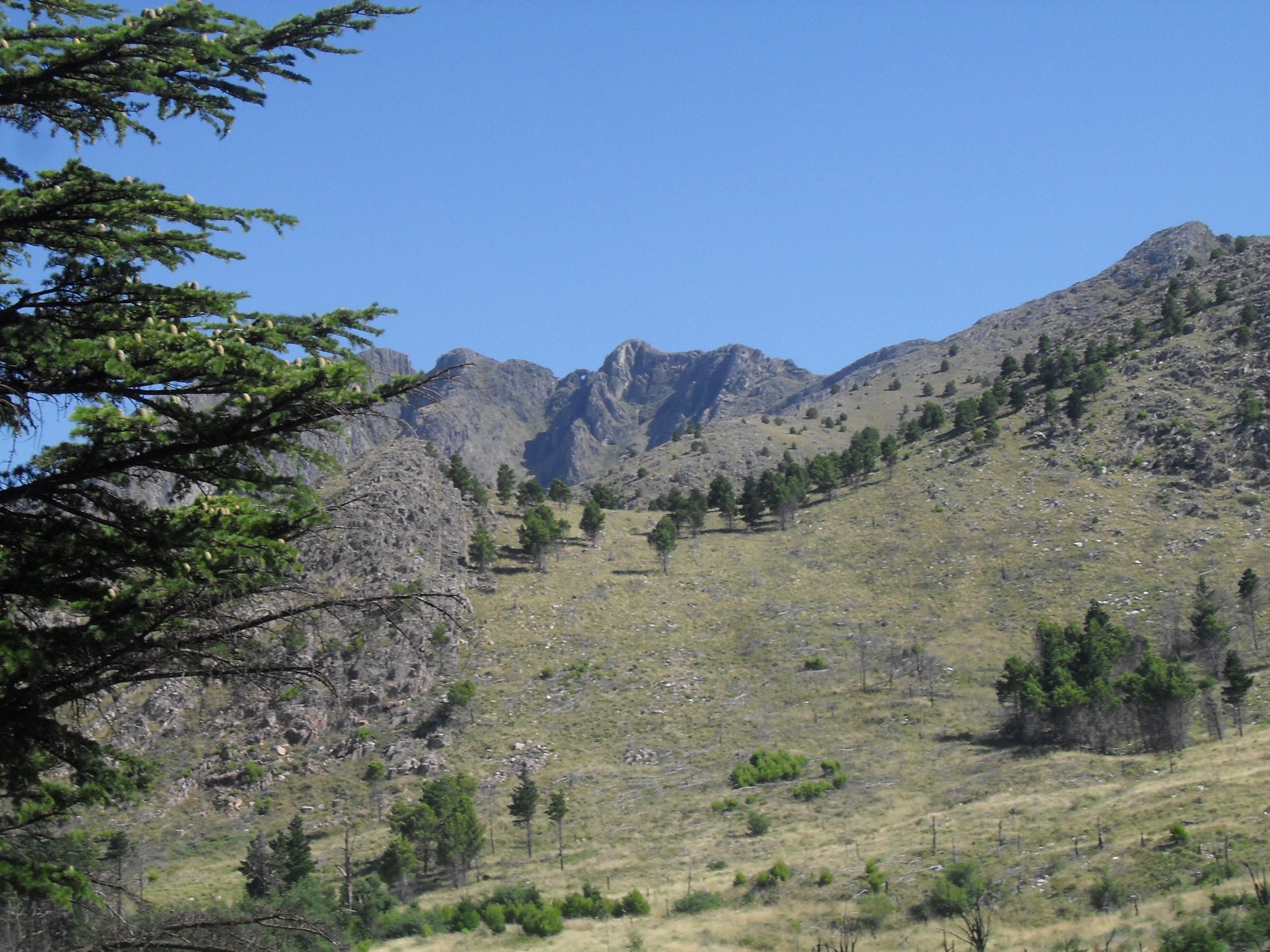 Argentina — Argentine Sierras outside the Andes: Sierra de la Ventana