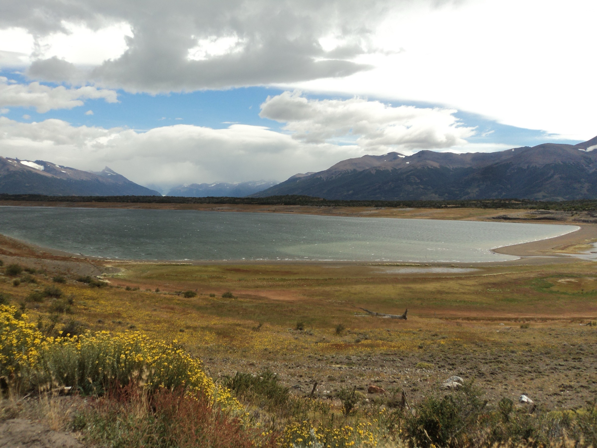 Lago Roca panorama in the southern sector of Los Glaciares National Park