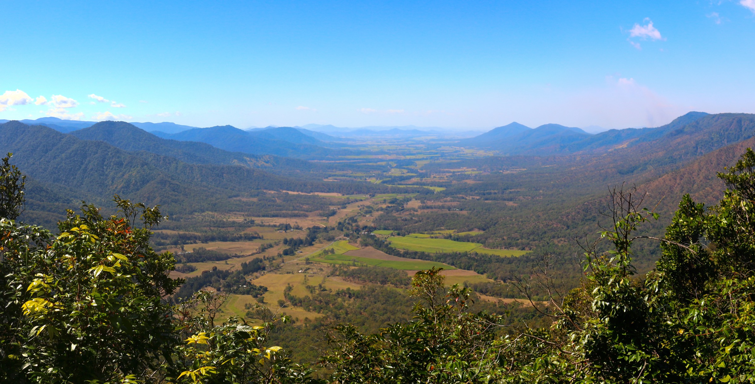 Australia — Eungella / Mackay Highlands: Essential Day-Hikes