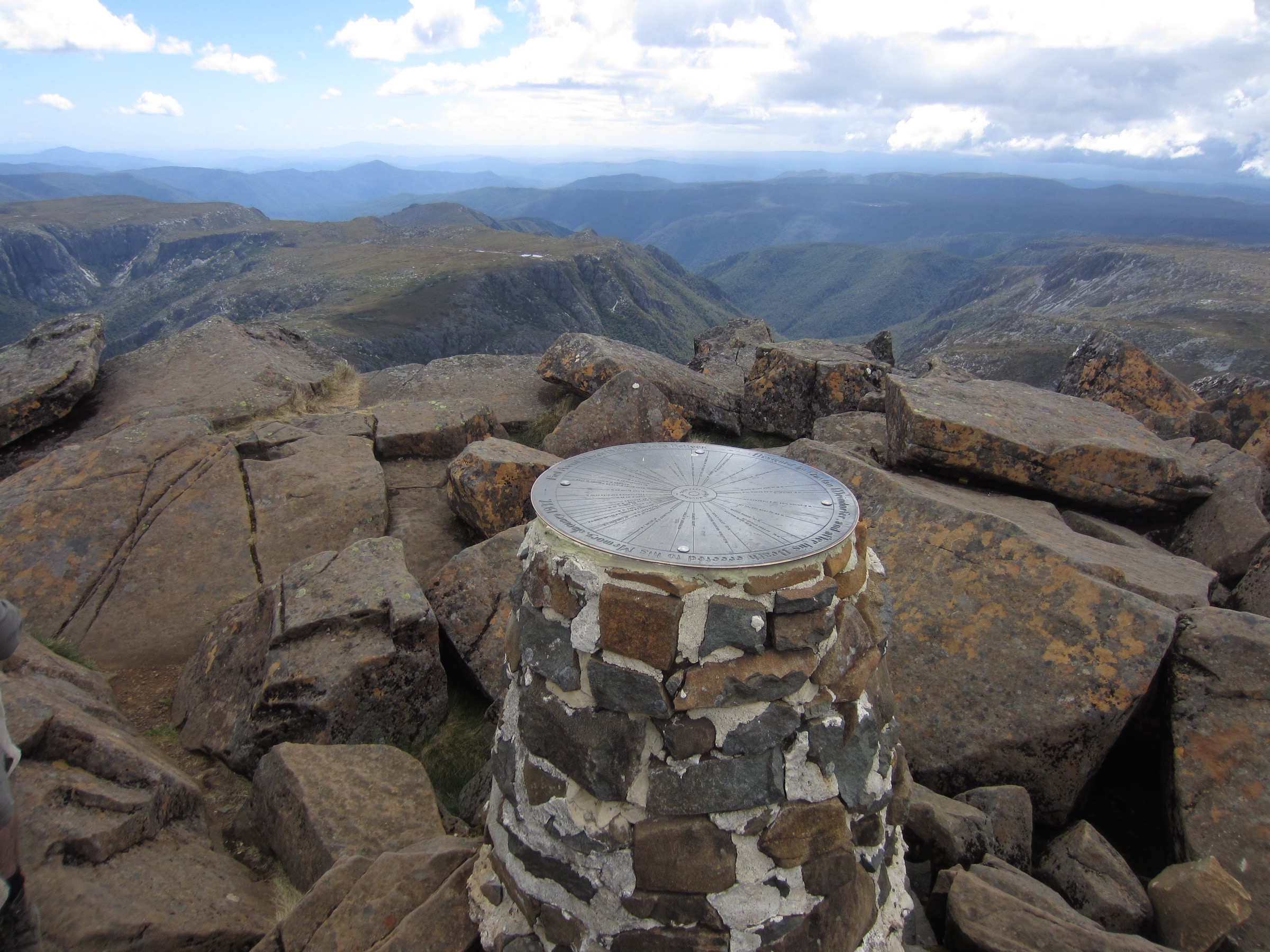 Australia — Cradle Mountain and Lake St Clair: day-hikes
