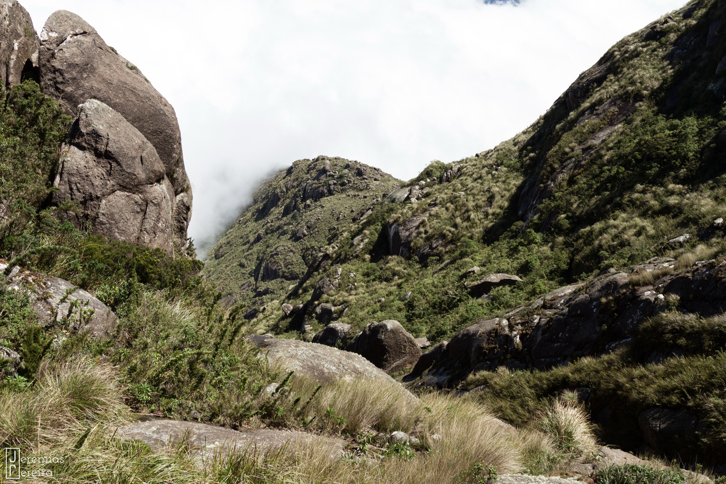 Brazil — Pico dos Marins Region: Essential Day-Hikes