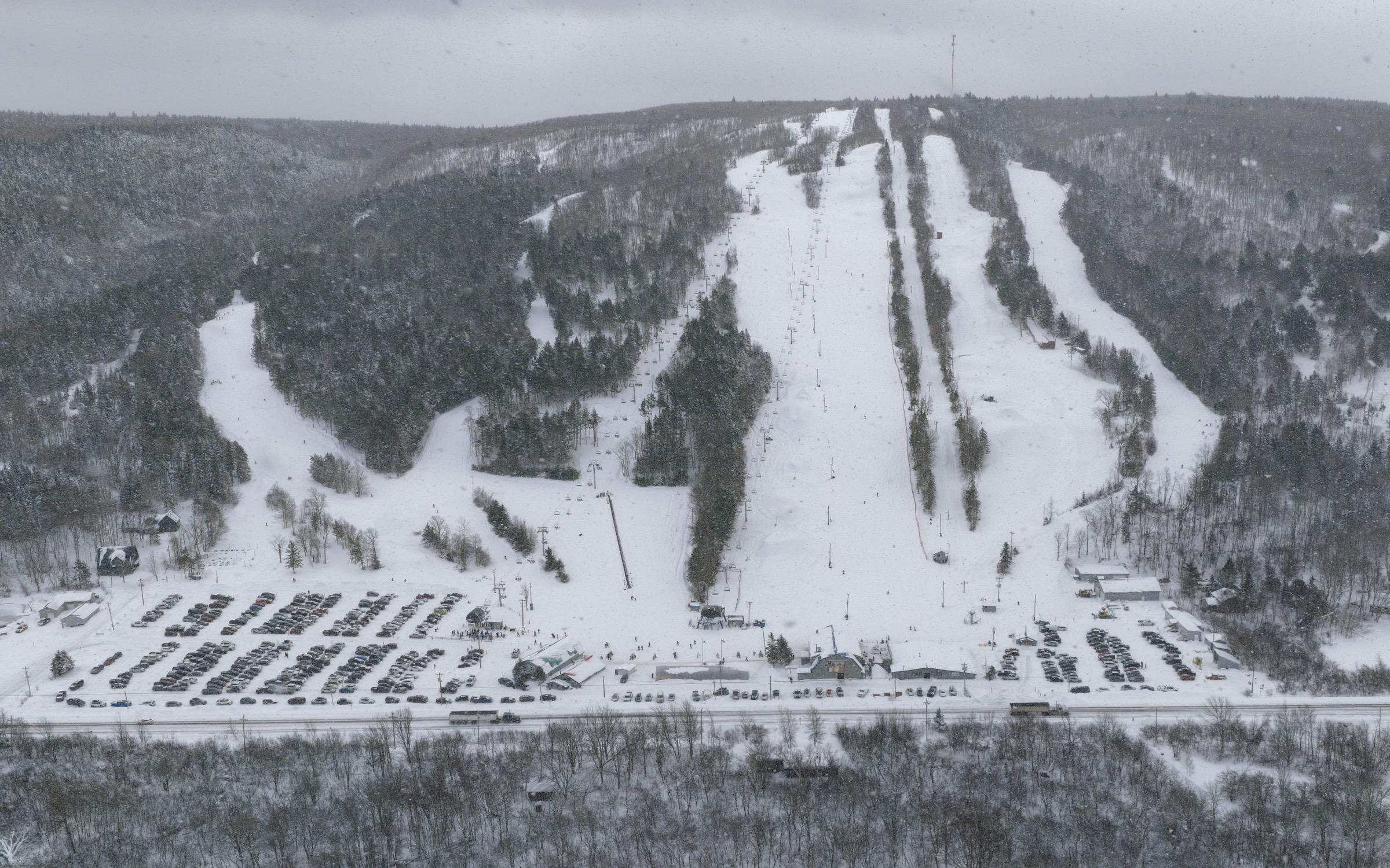Canada — Cobequid Mountains (Nova Scotia): Essential Day-Hikes