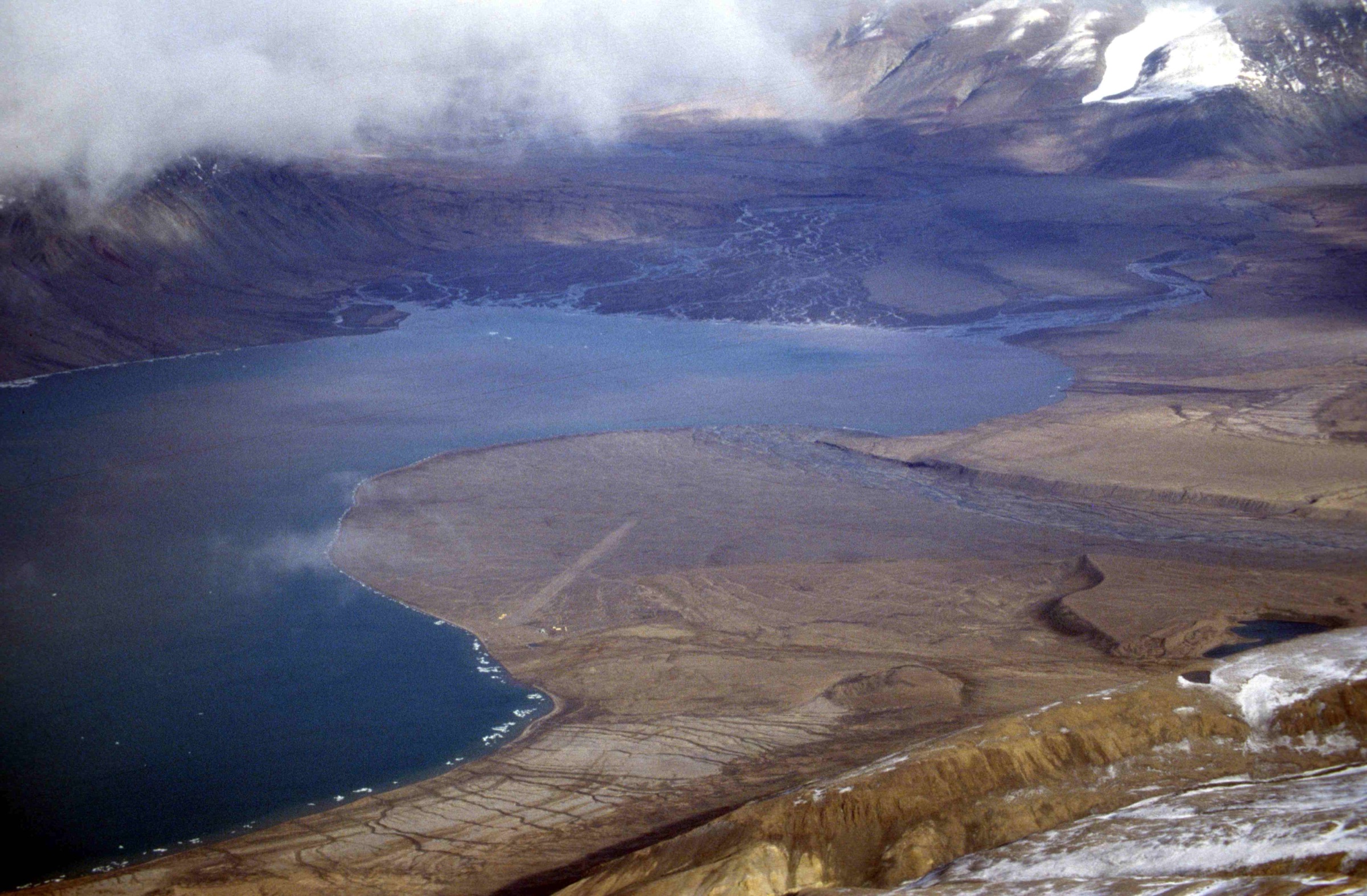 Canada — Arctic Cordillera: United States Range (Quttinirpaaq)