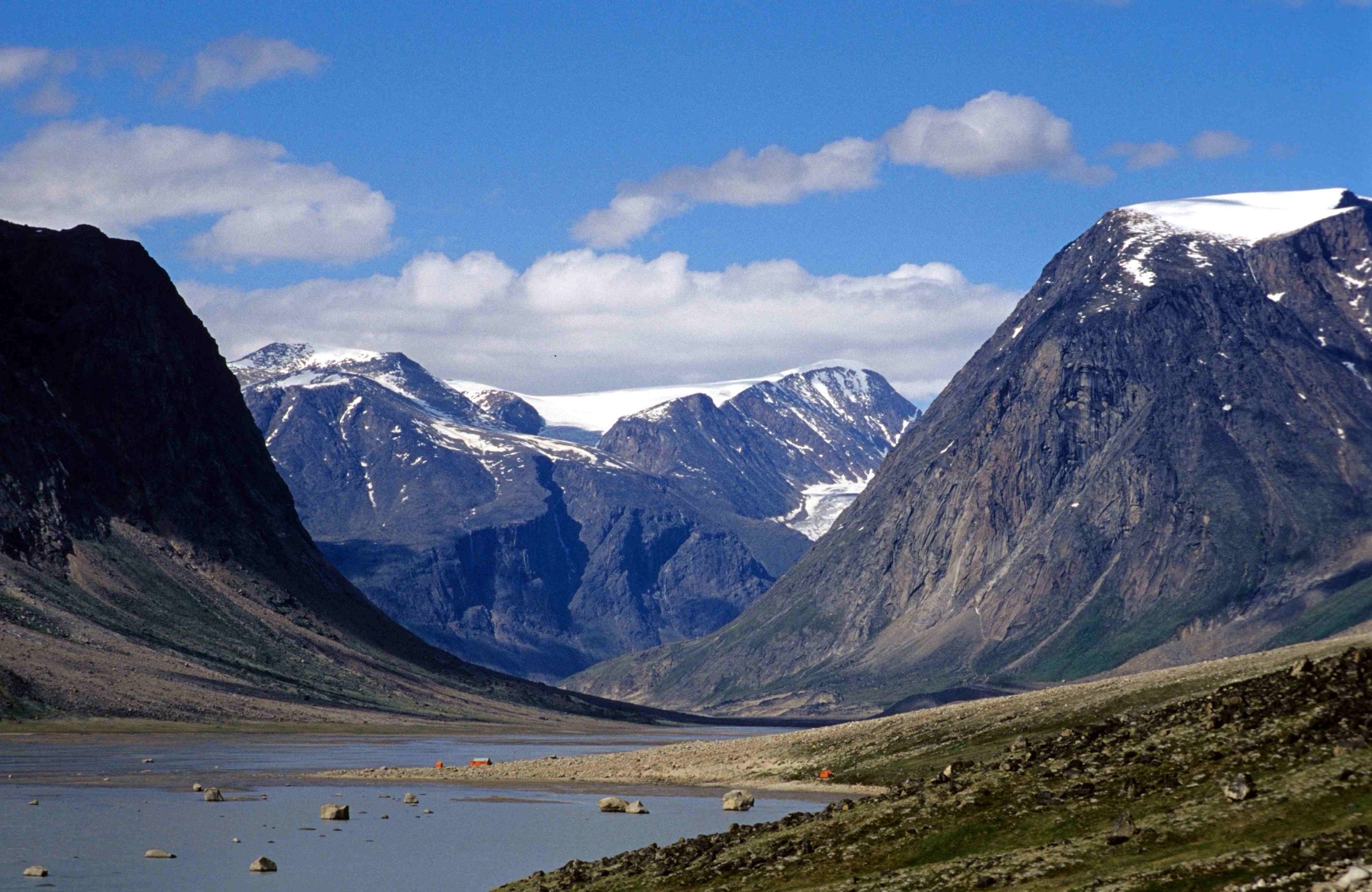 Pangnirtung Fjord, southern entrance to Auyuittuq National Park, with the mouth of the Weasel River and Mount Overlord