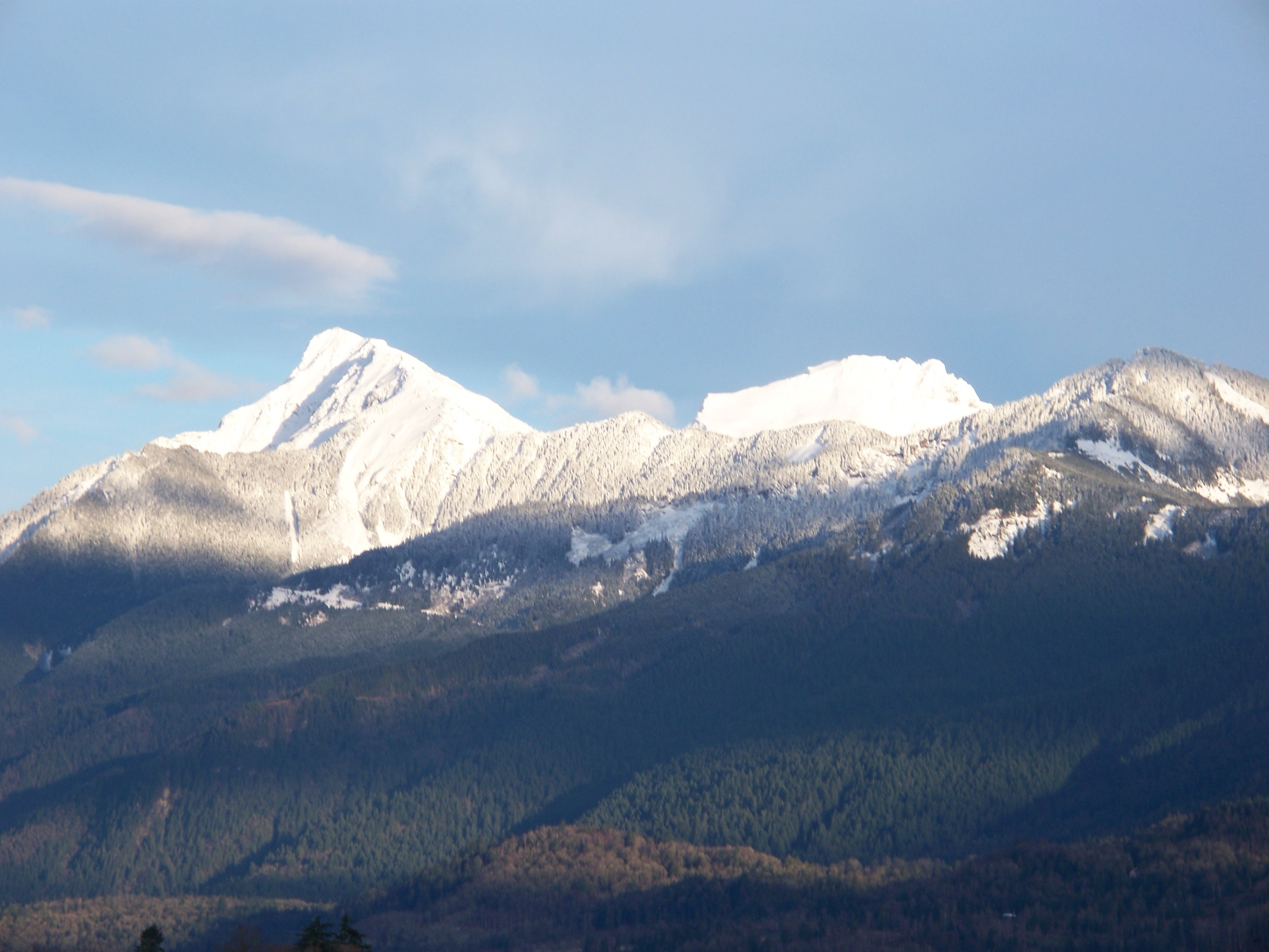 Canada — Cascade Mountains: Fraser Valley / Chilliwack Ranges