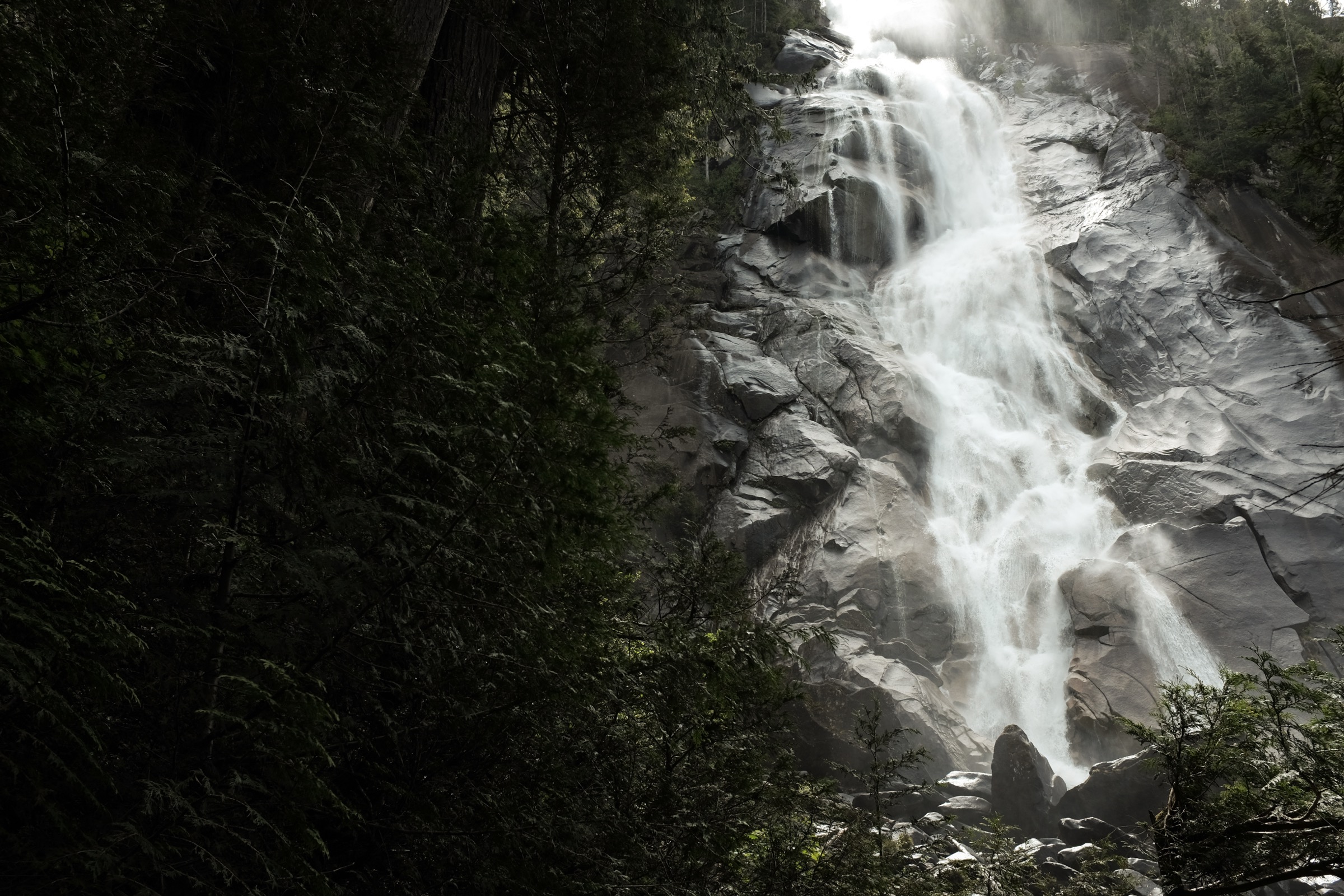 Shannon Falls, Squamish — the trailhead of the Sea to Summit Trail