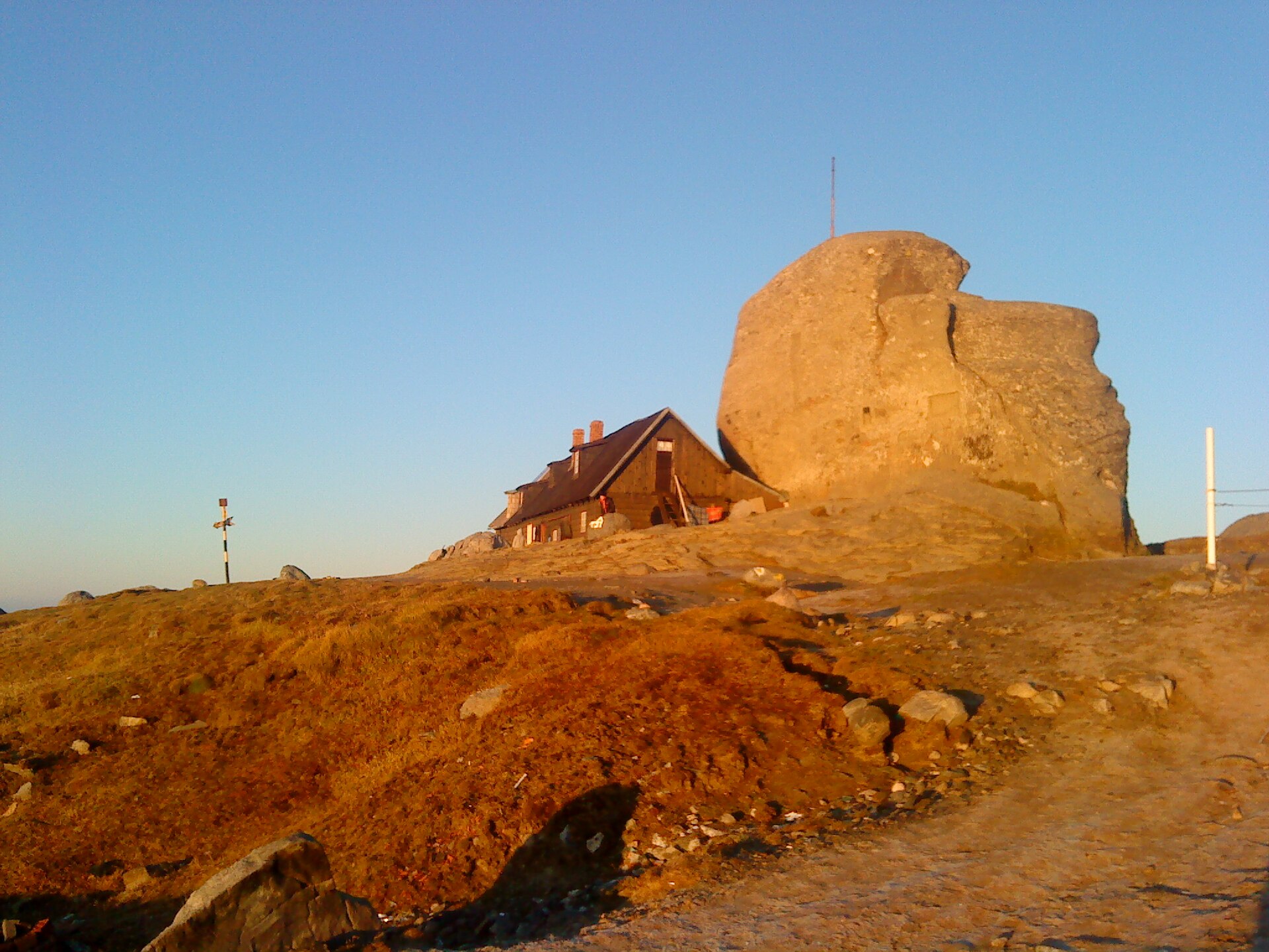 Cabana Omu at Vârful Omu, Bucegi