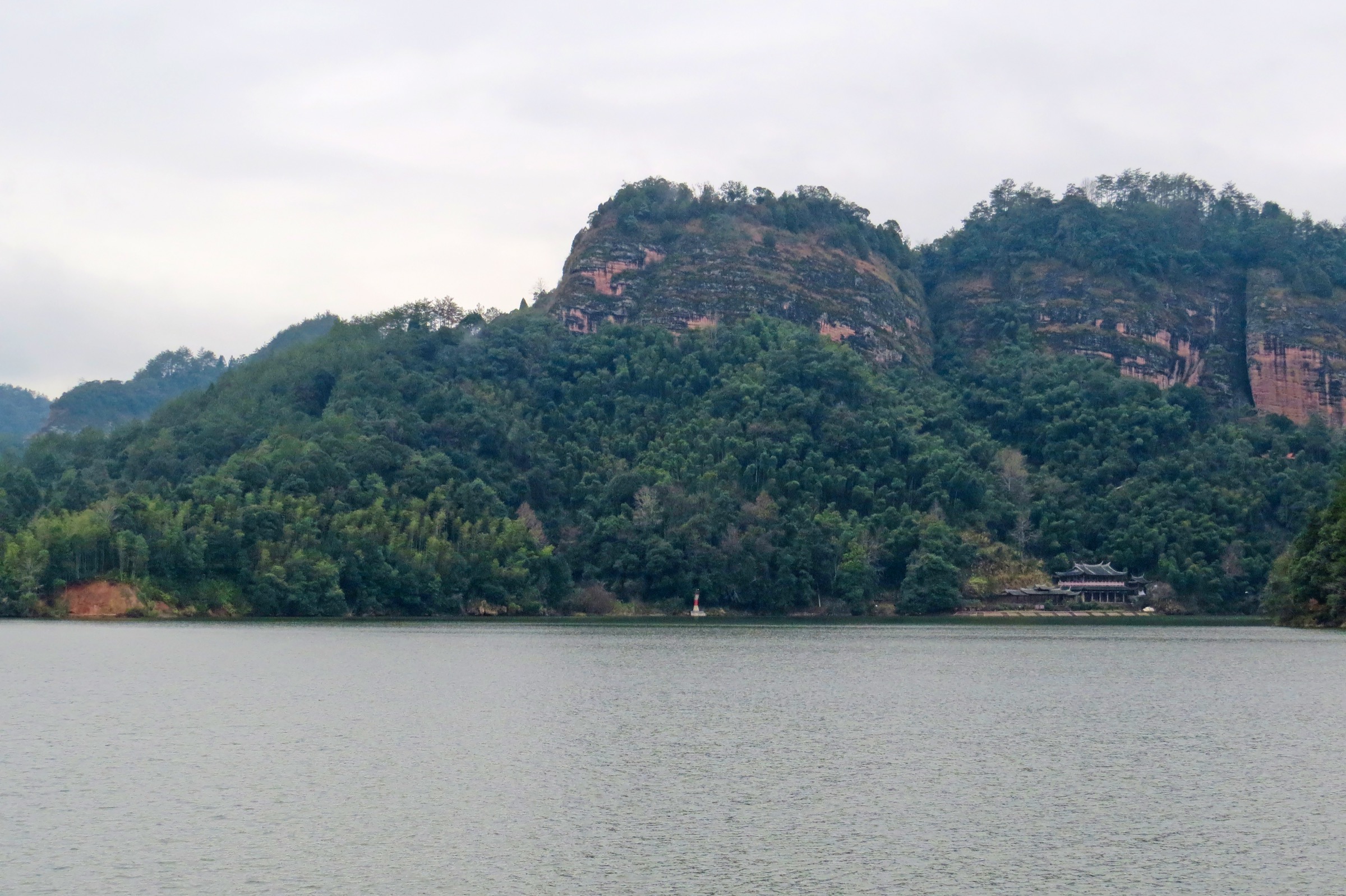China — Central Fujian Mountains: essential day hikes