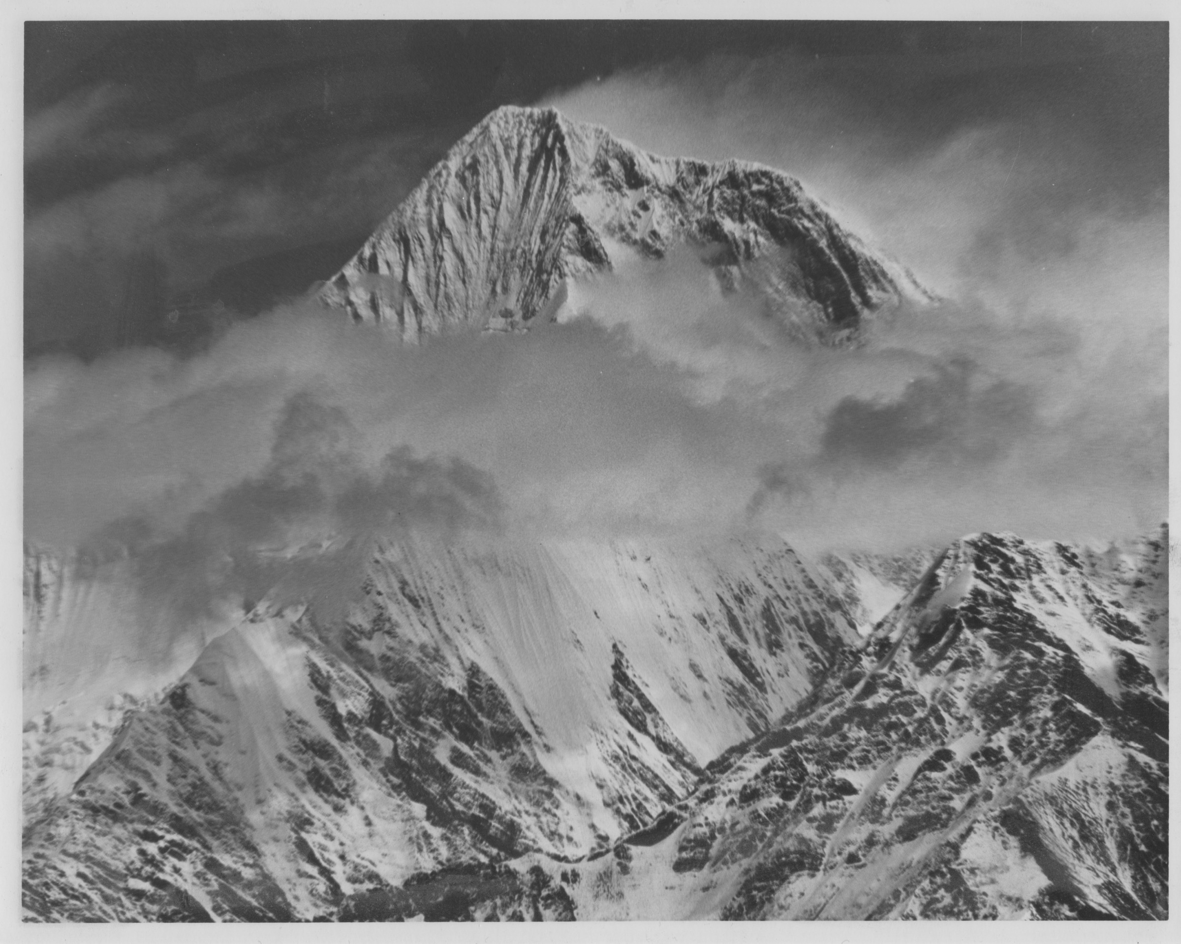 China — Hengduan Mountains: Daxue Mountains / Gongga Shan Region, Sichuan