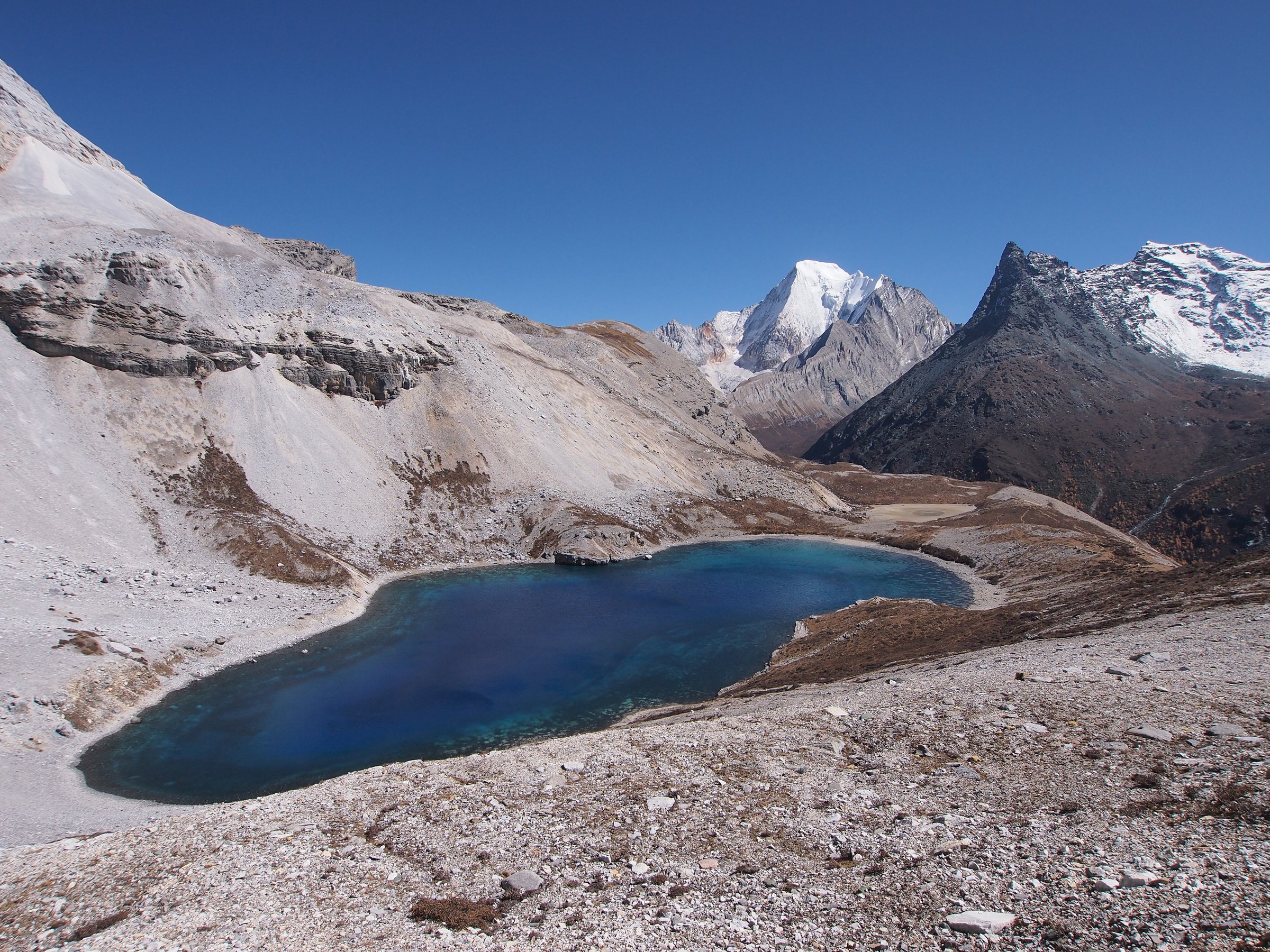 Five Colors Lake, Yading