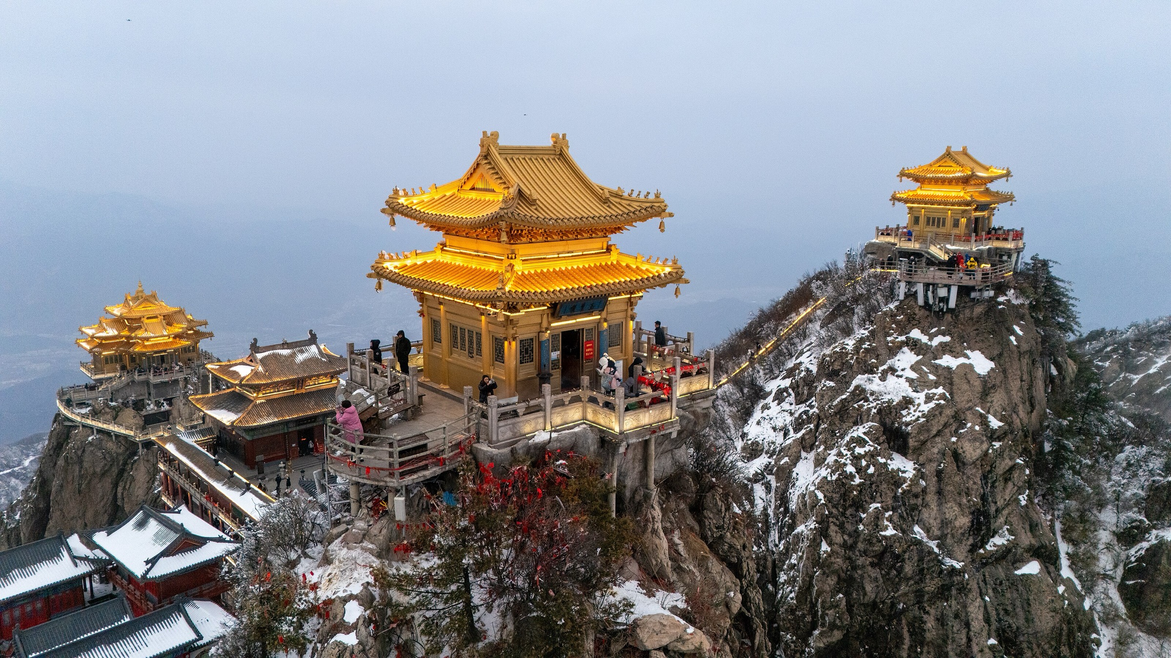 Granite peak forest scenery on Laojun Mountain, Luanchuan County, Henan