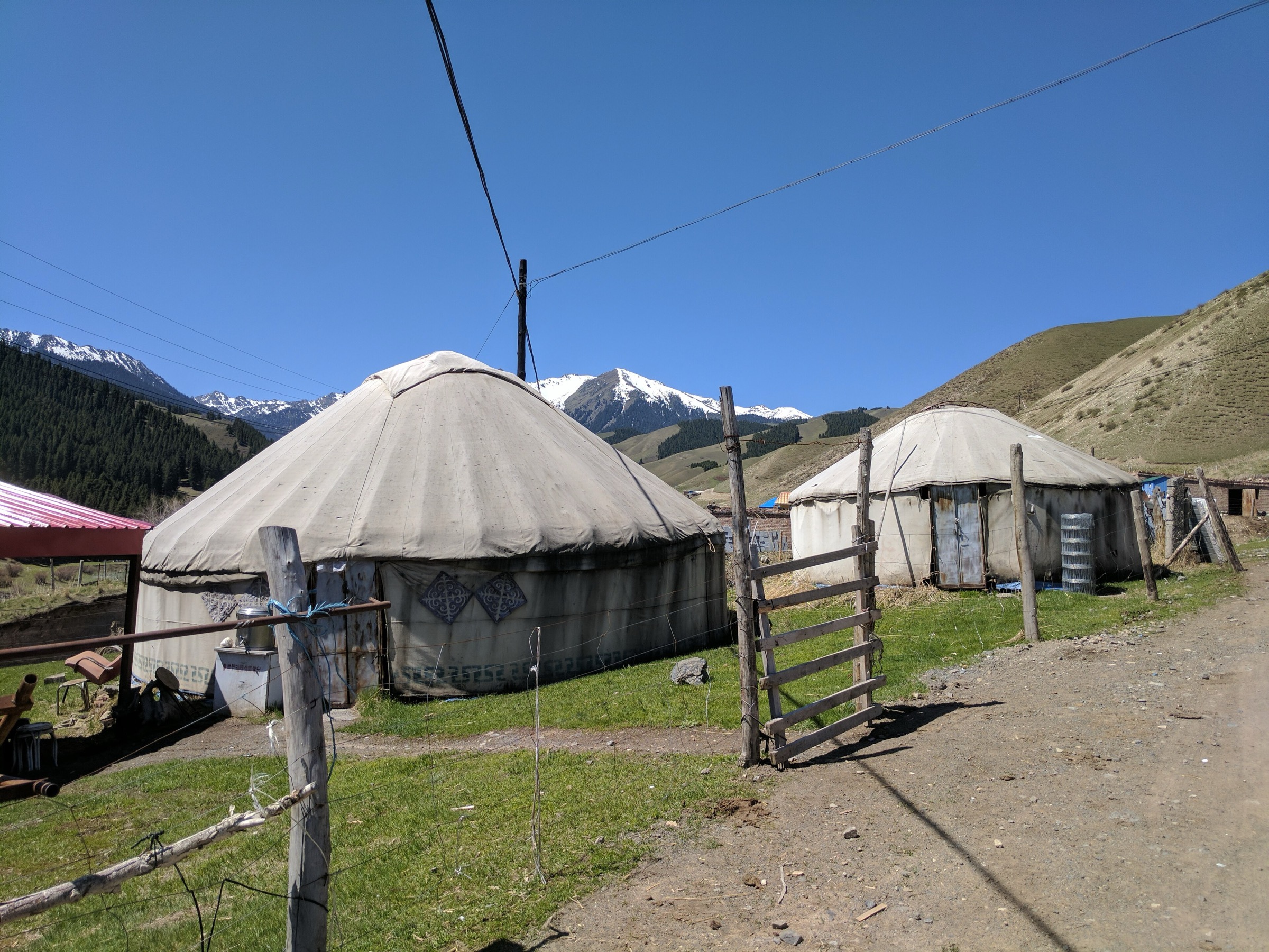 China — Tian Shan: Urumqi Nanshan, Xinjiang