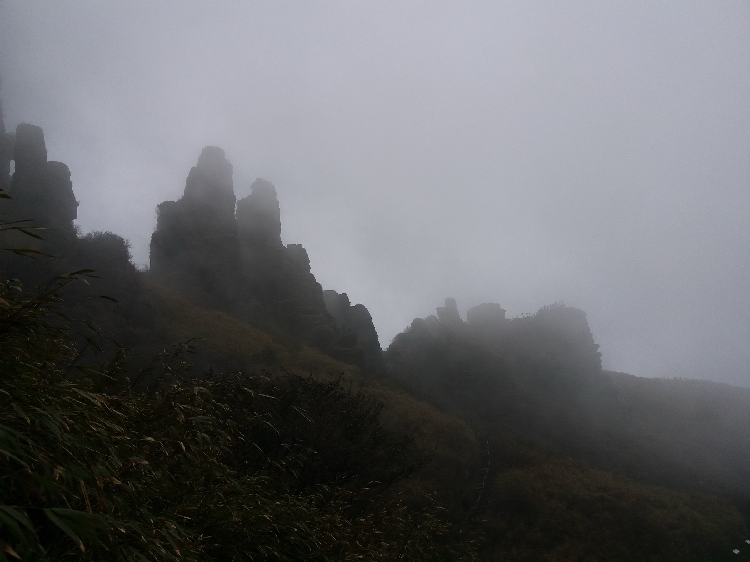 Mount Fanjing in the fog
