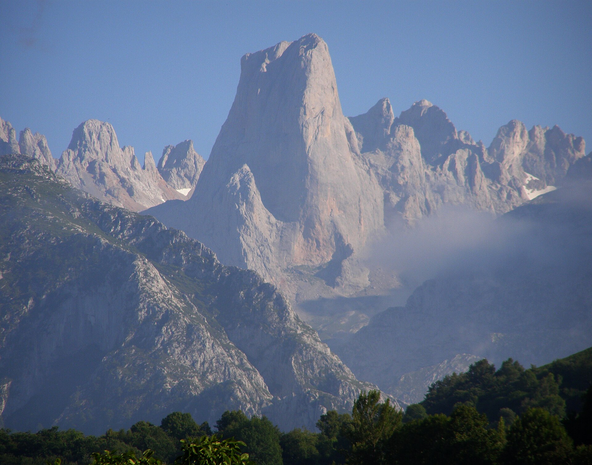 Iberia — Cantabrian Mountains and Picos de Europa