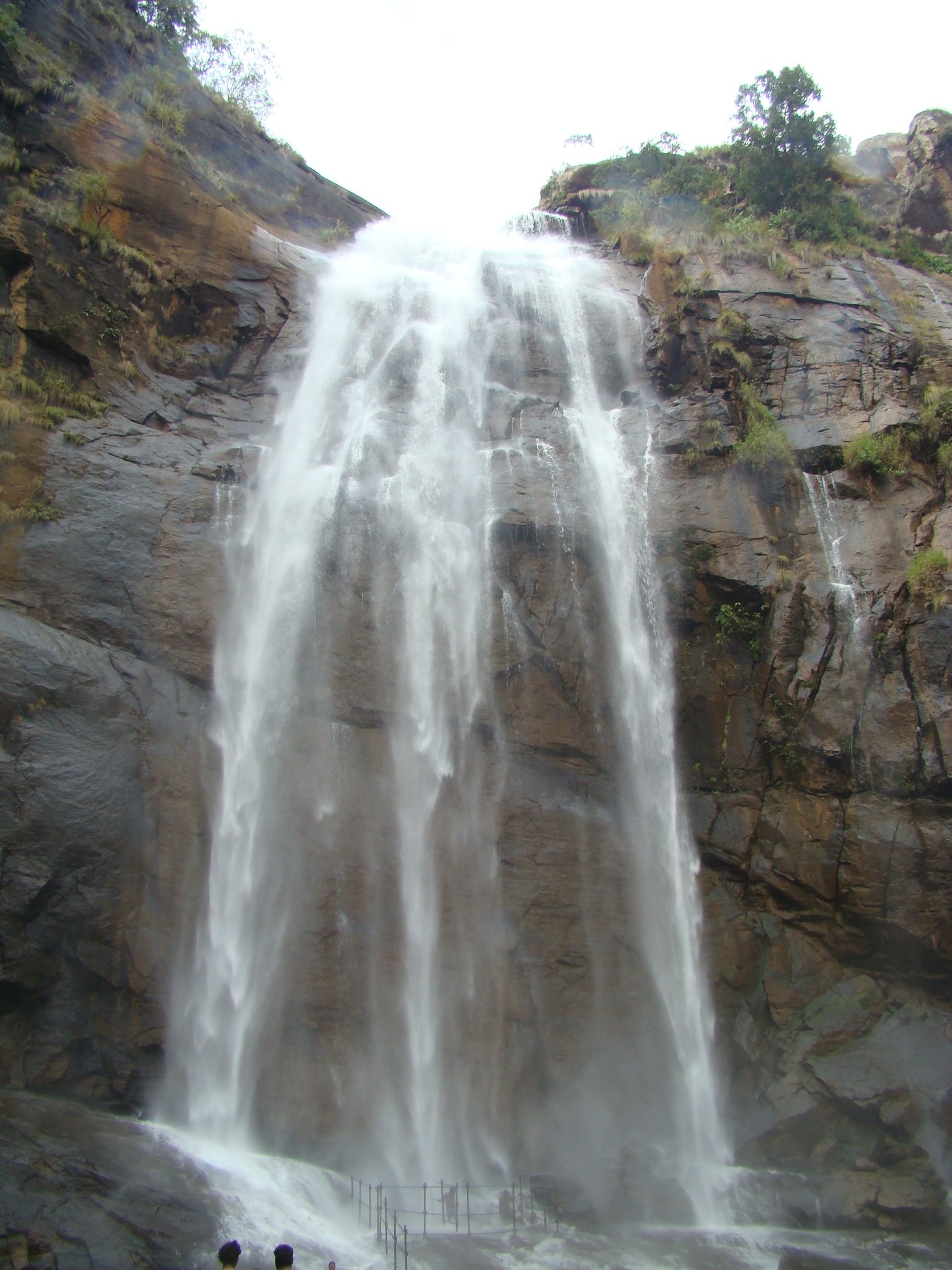 Agaya Gangai waterfall, Kolli Hills