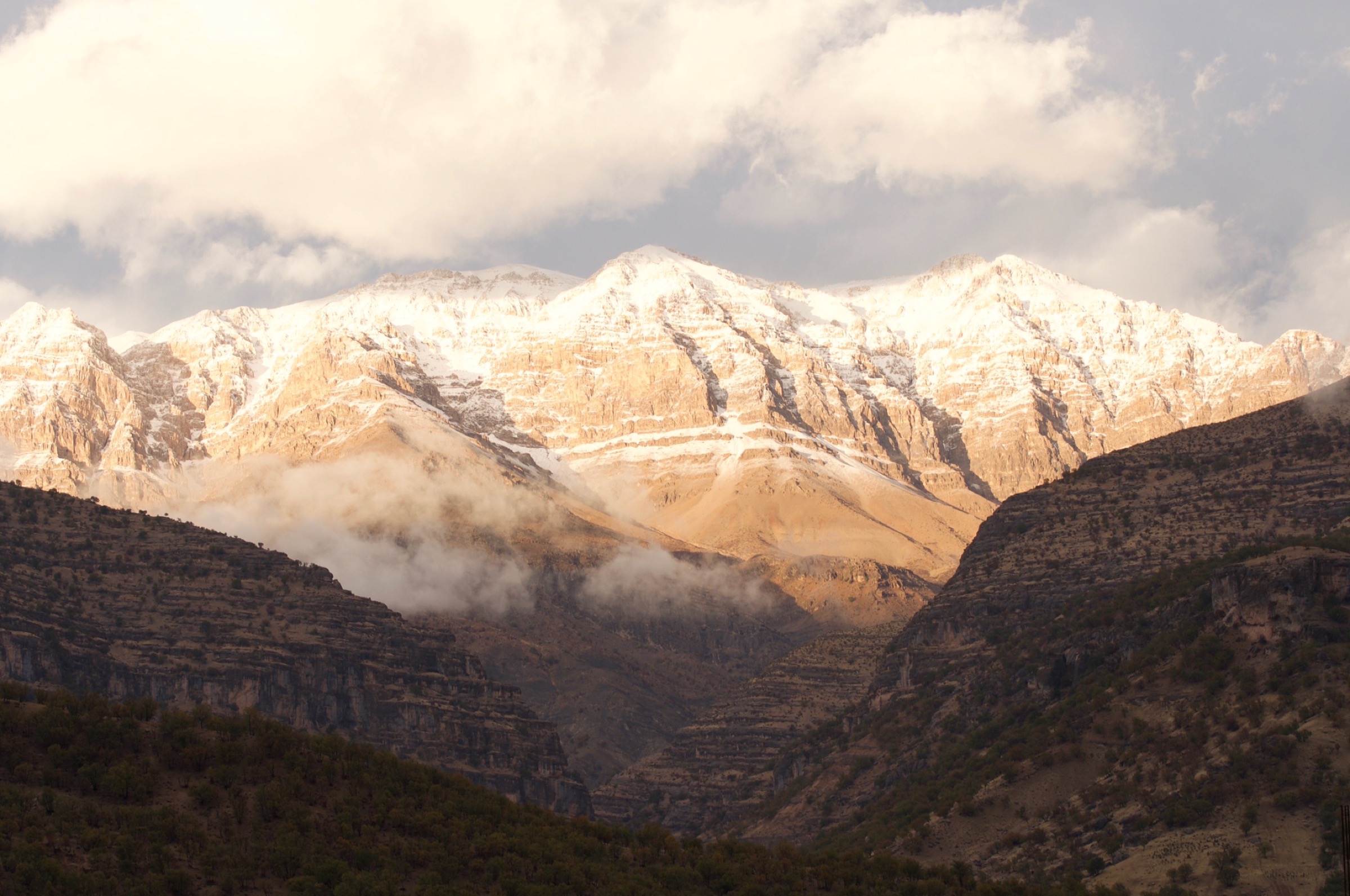 View of the Zard Kuh massif in the central Zagros