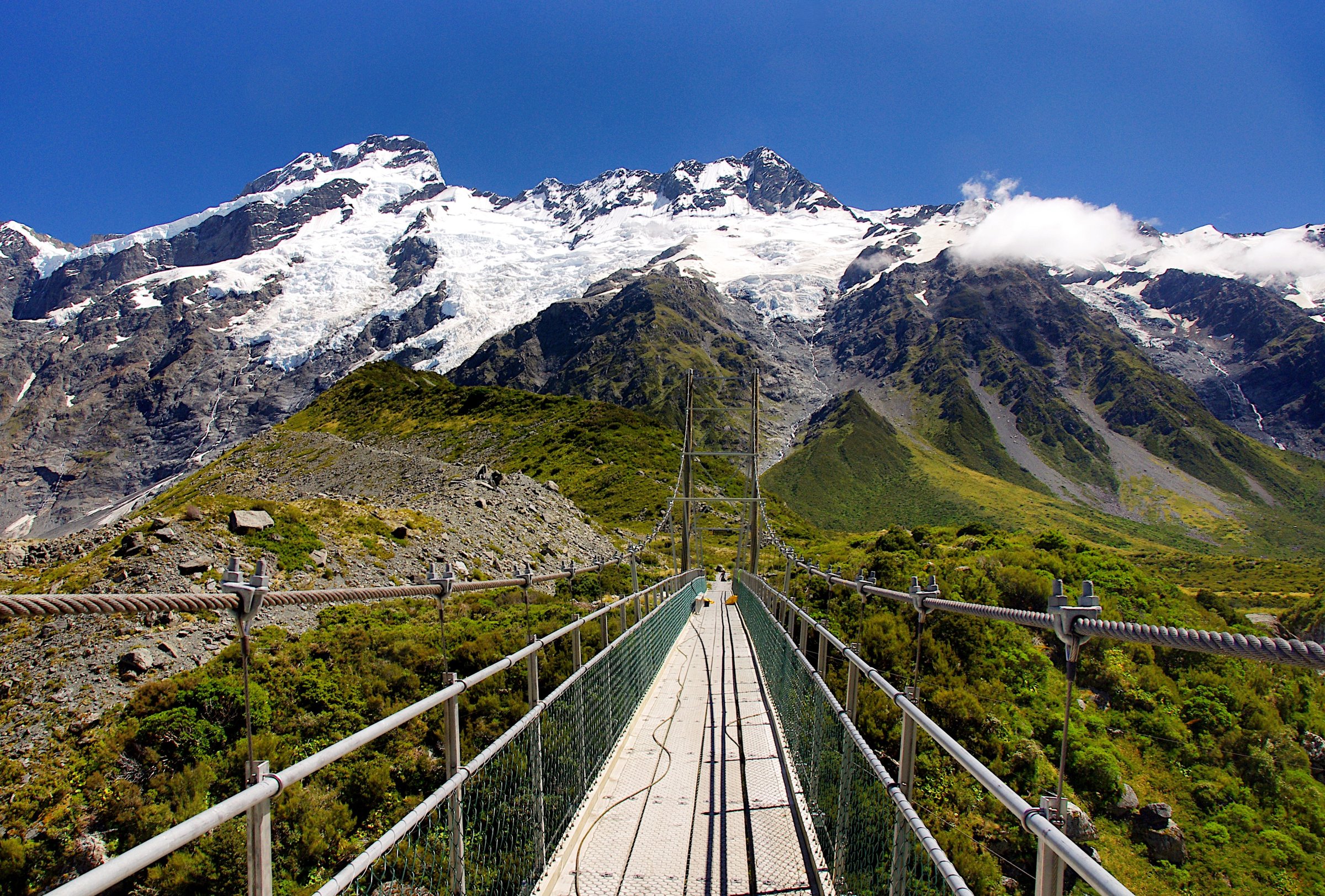 New Zealand — Aoraki/Mount Cook: Essential Day-Hikes