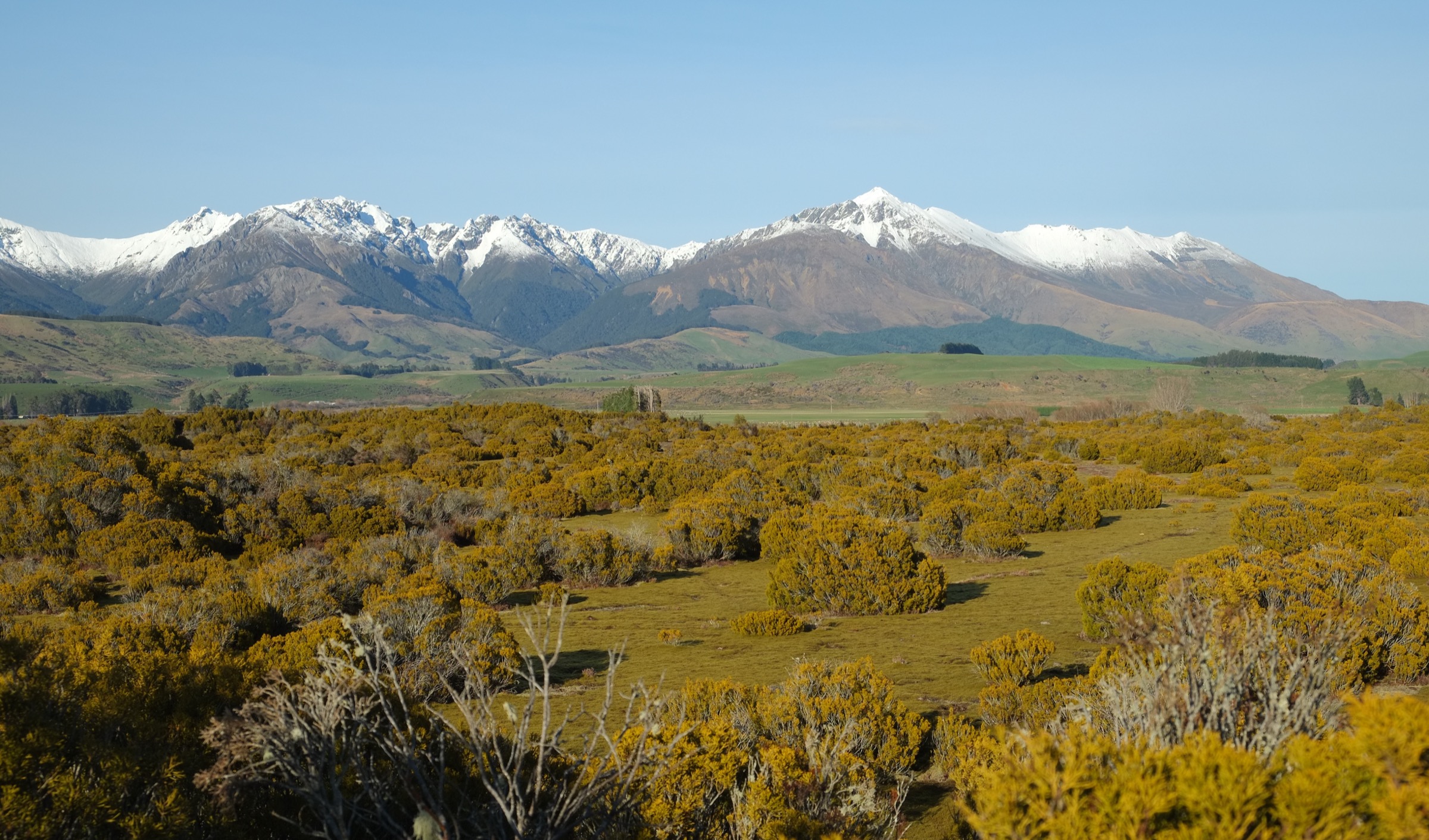 New Zealand — Northern Takitimu Mountains: essential day-hikes