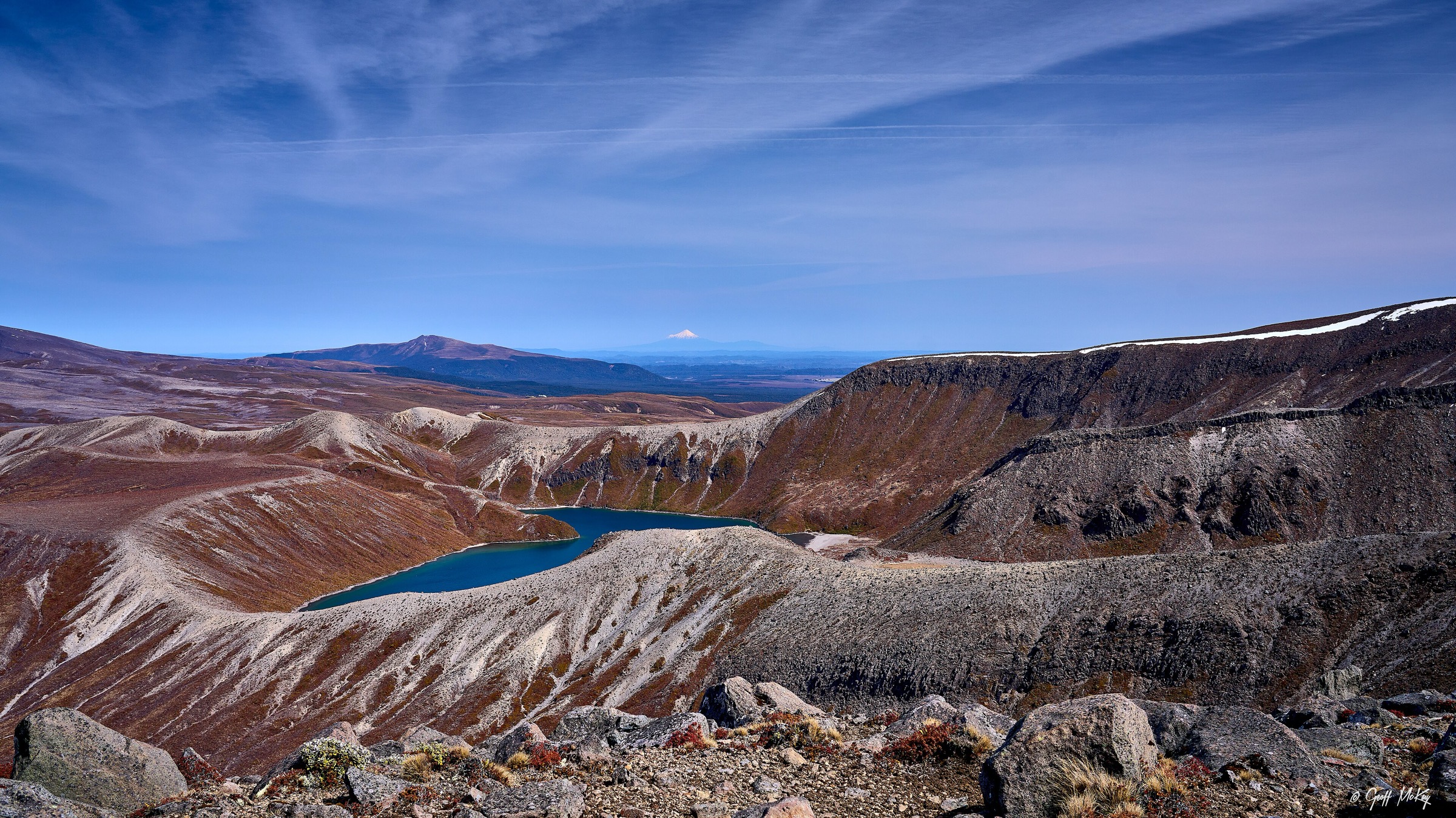 Upper Tama Lake between Ruapehu and Ngāuruhoe