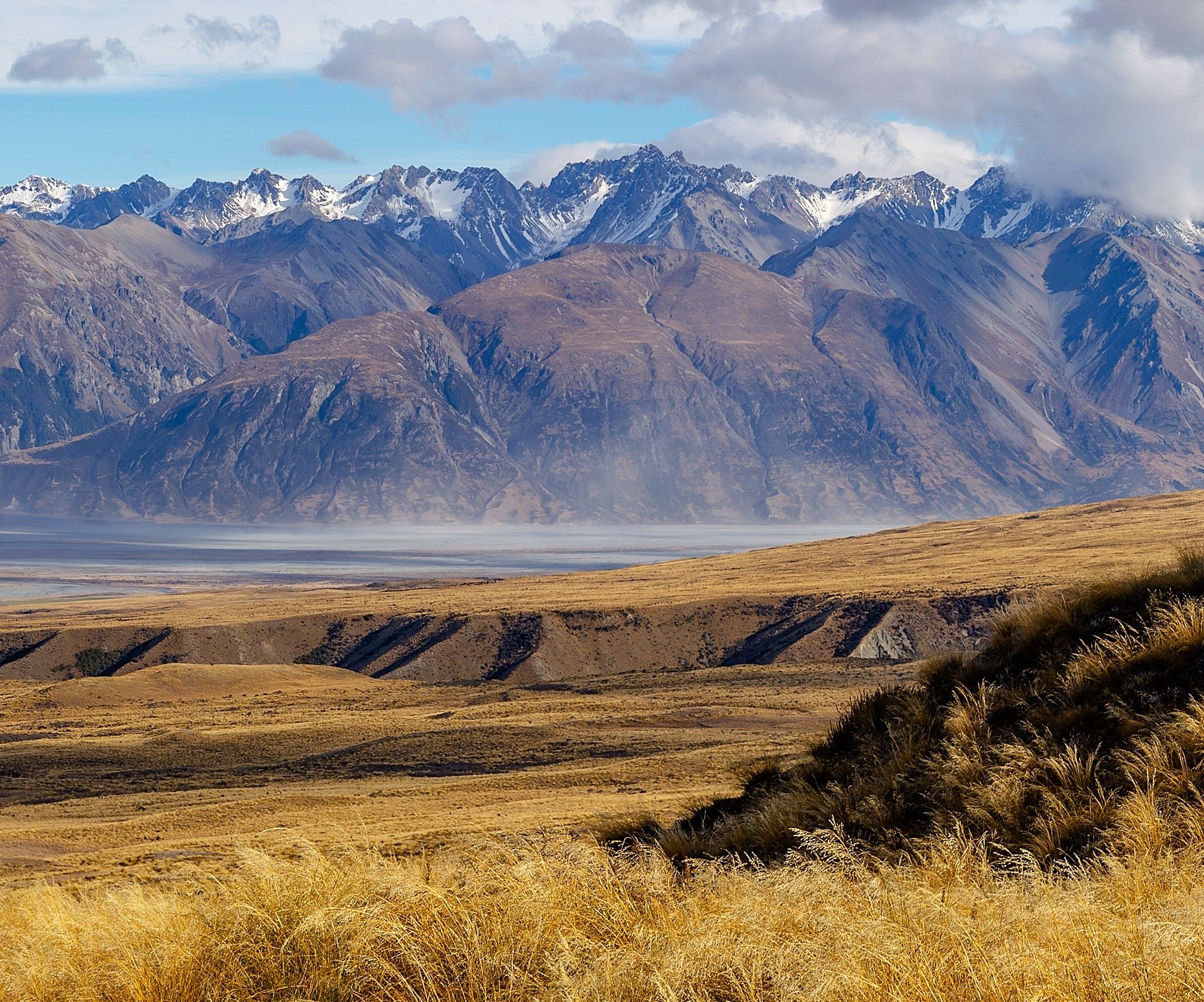 New Zealand — Two Thumb Range: Northern Two Thumb Range