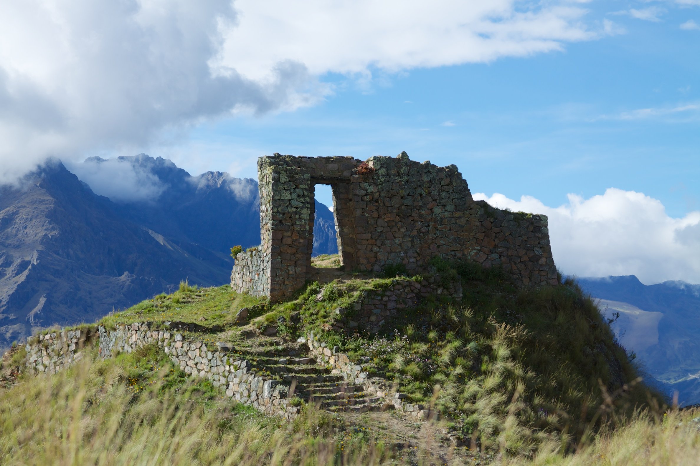 Inti Punku / Sun Gate above Ollantaytambo, Cordillera Urubamba, Peru