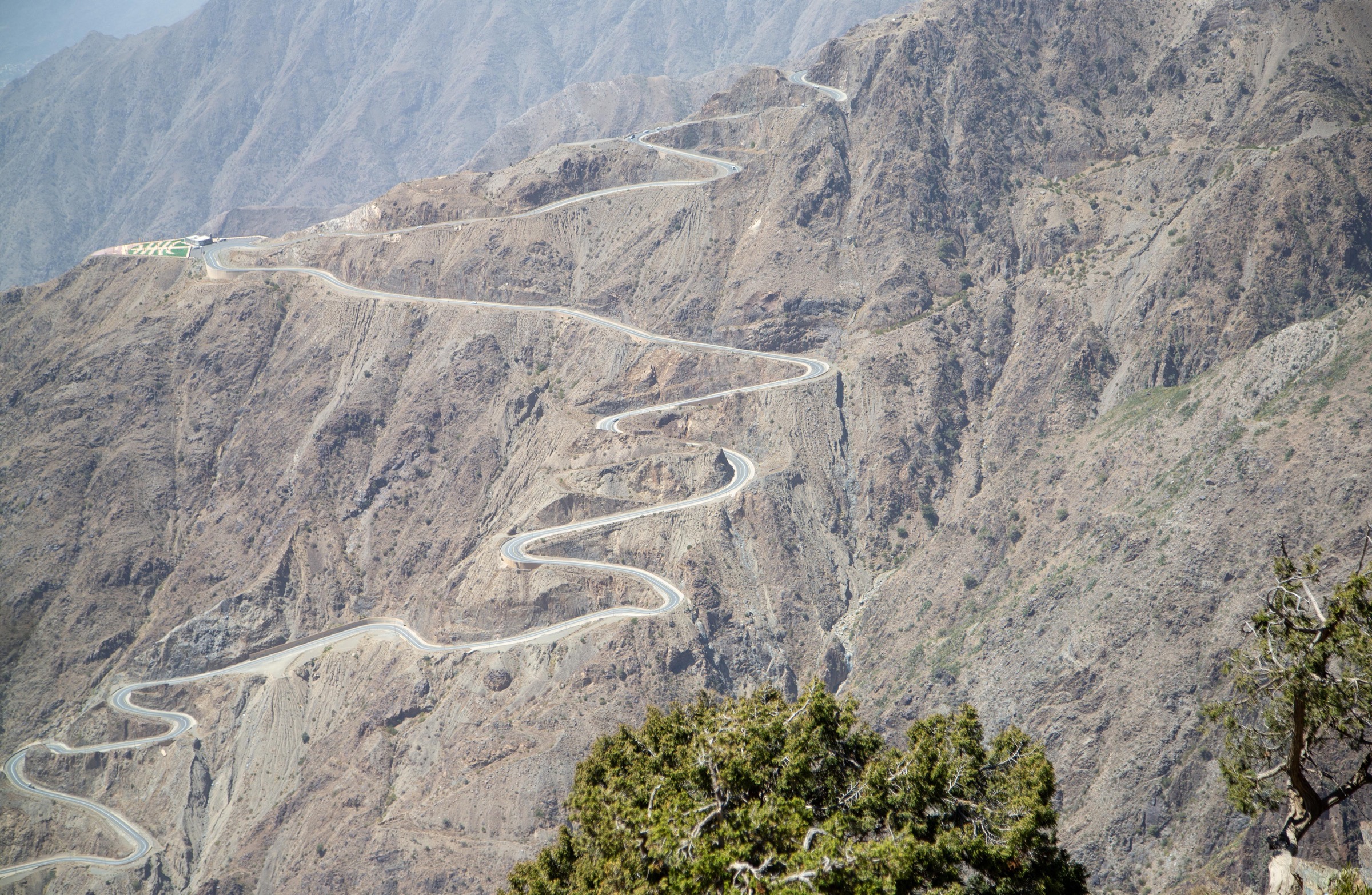 Saudi Arabia & Yemen — Asir / Sarawat Mountains: Essential Day-Hikes