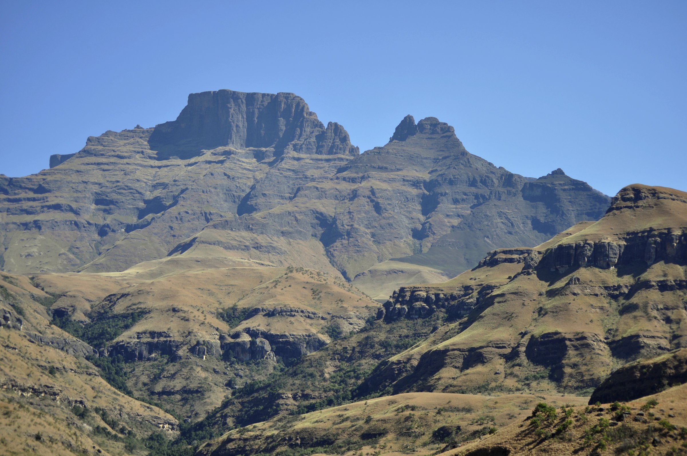 Monk's Cowl, Central Drakensberg
