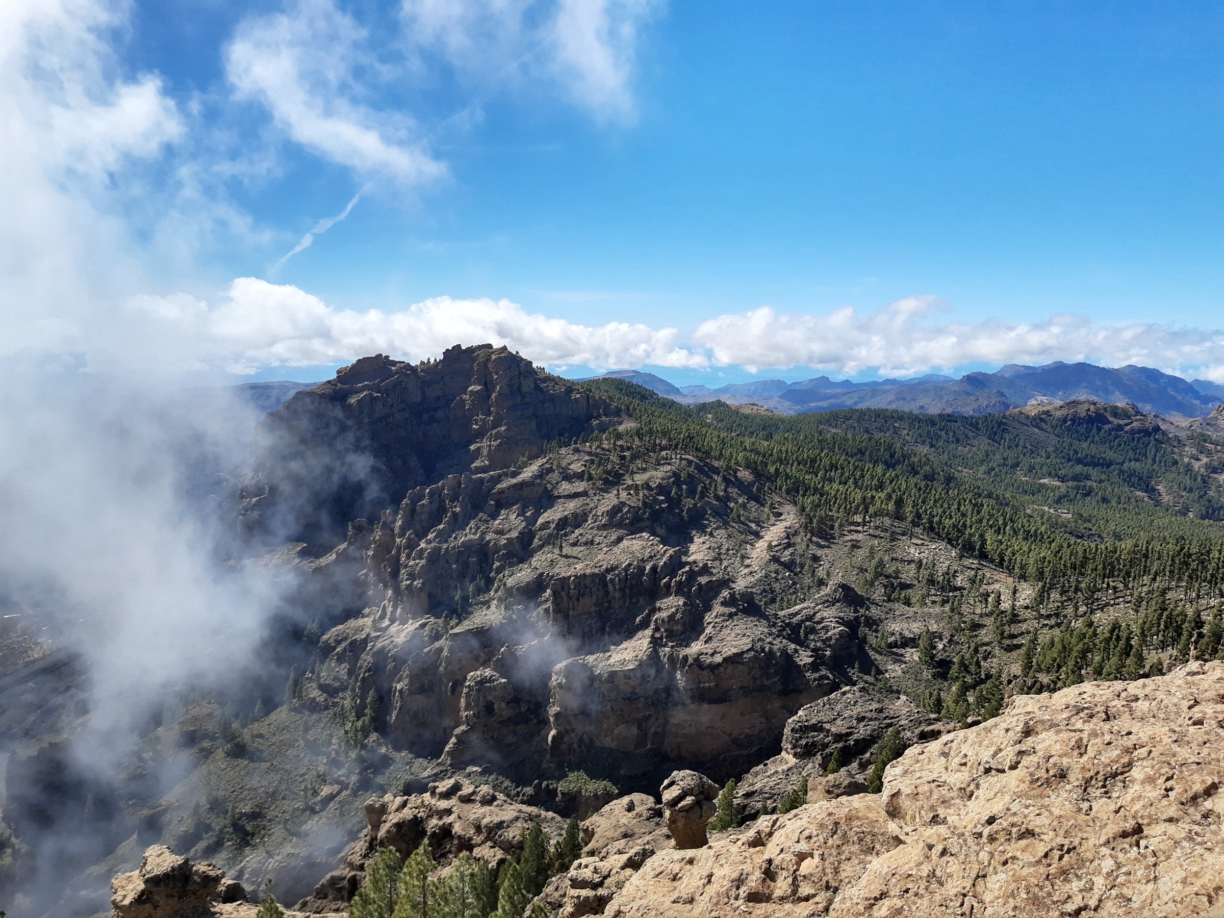 Pico de las Nieves, central Gran Canaria highlands