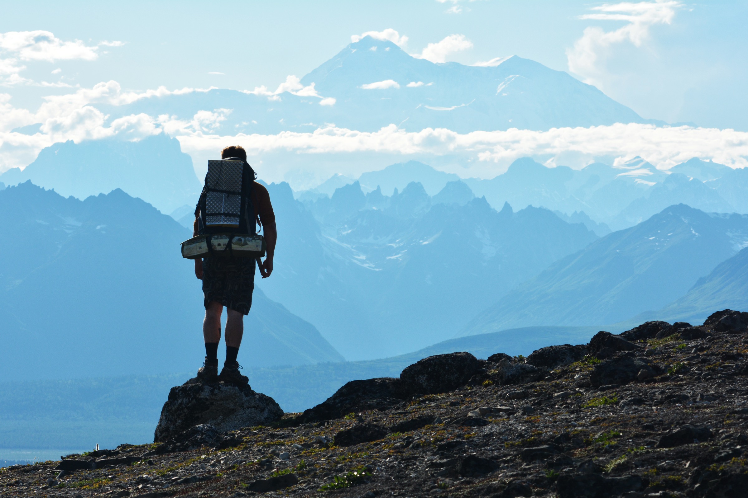 USA — Alaska: Denali and central Alaska Range day hikes