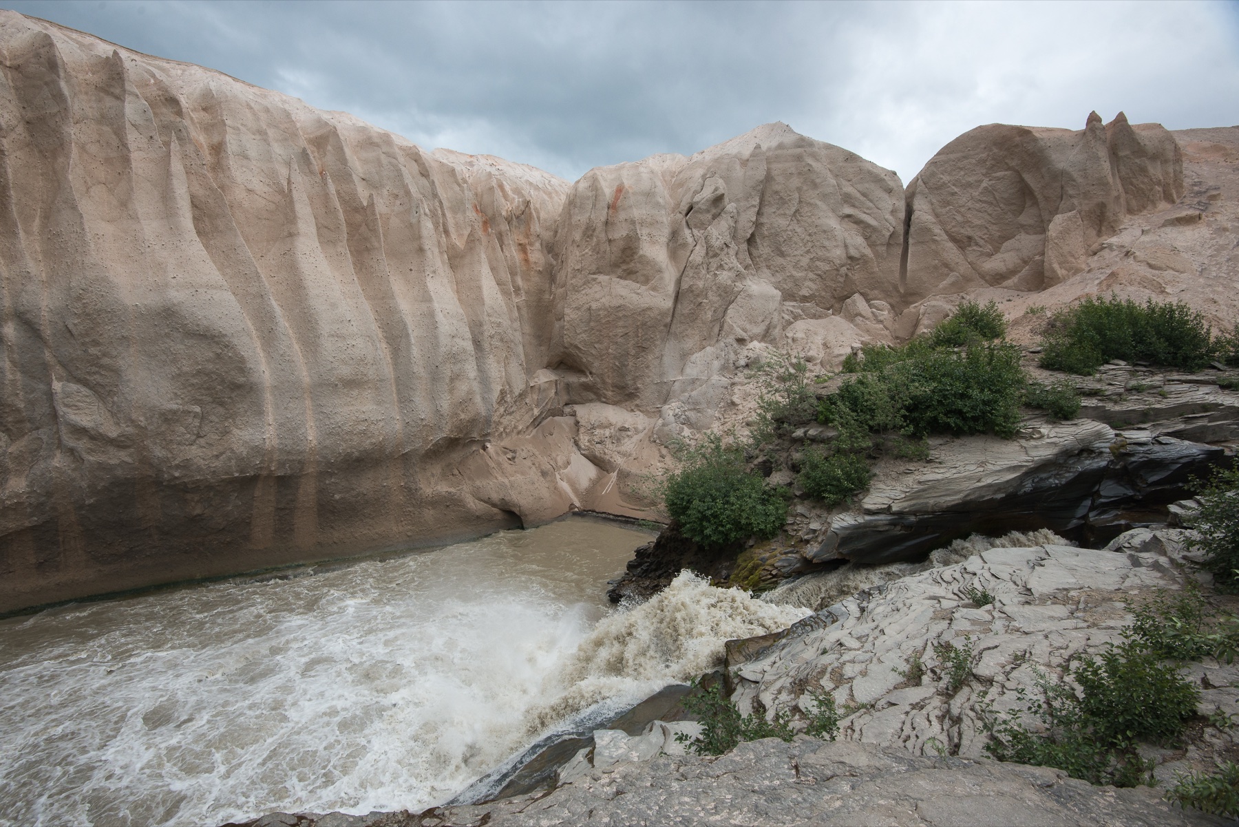 Ukak Falls in the Valley of Ten Thousand Smokes