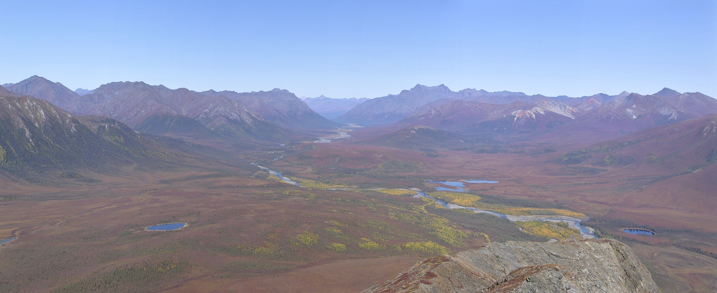 North Fork of the Koyukuk River flowing between Frigid Crags and Boreal Mountain — the Gates of the Arctic