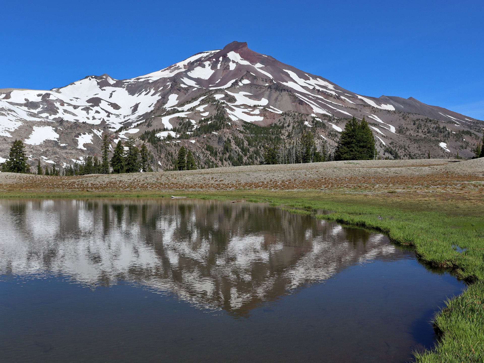 South Sister volcano in central Oregon