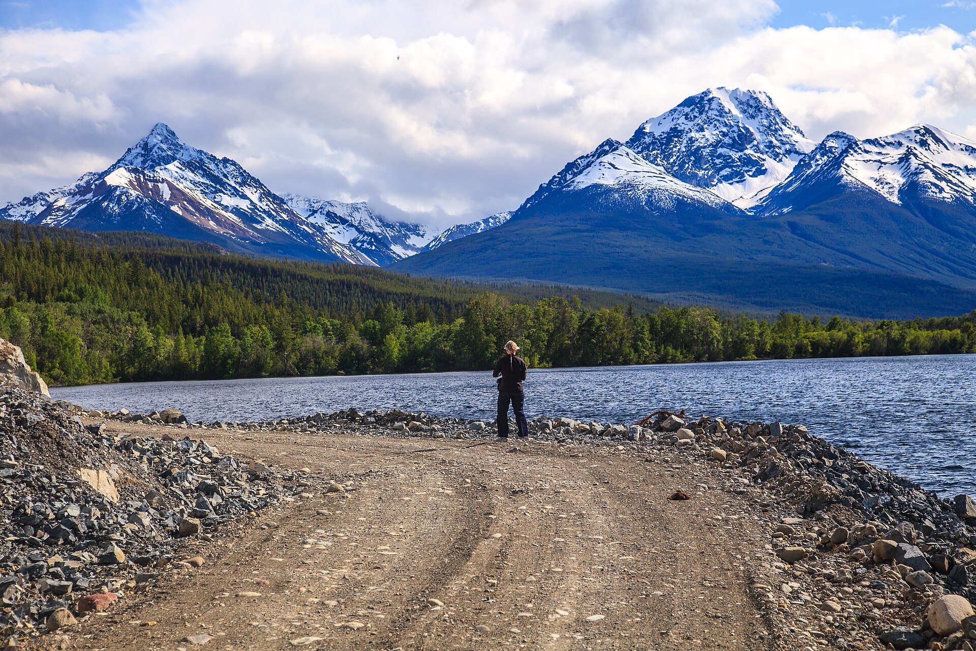 Whitesaddle and Blackhorn mountains rising above Bluff Lake