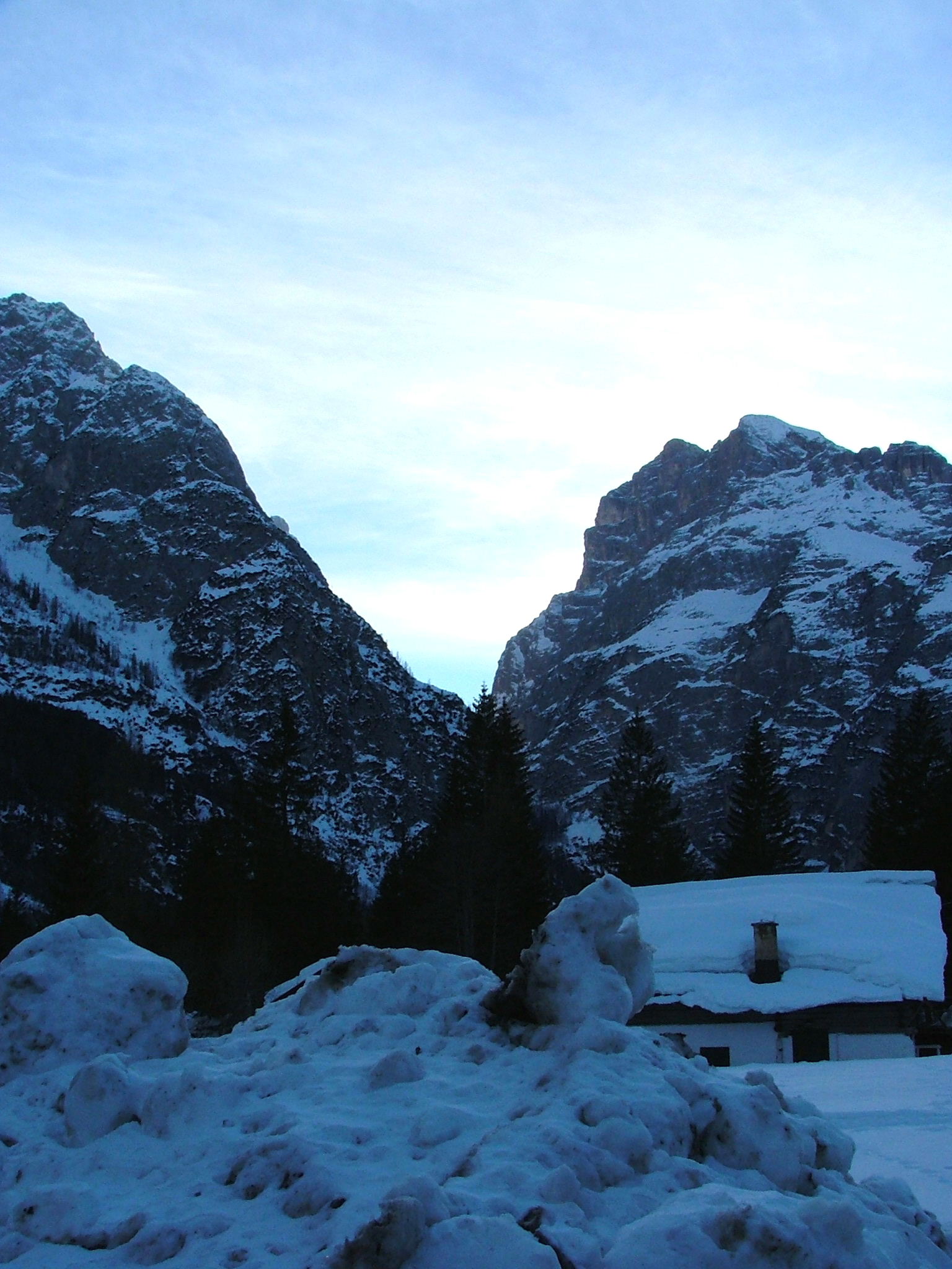The Marmarole and Sorapiss groups covered in winter snow