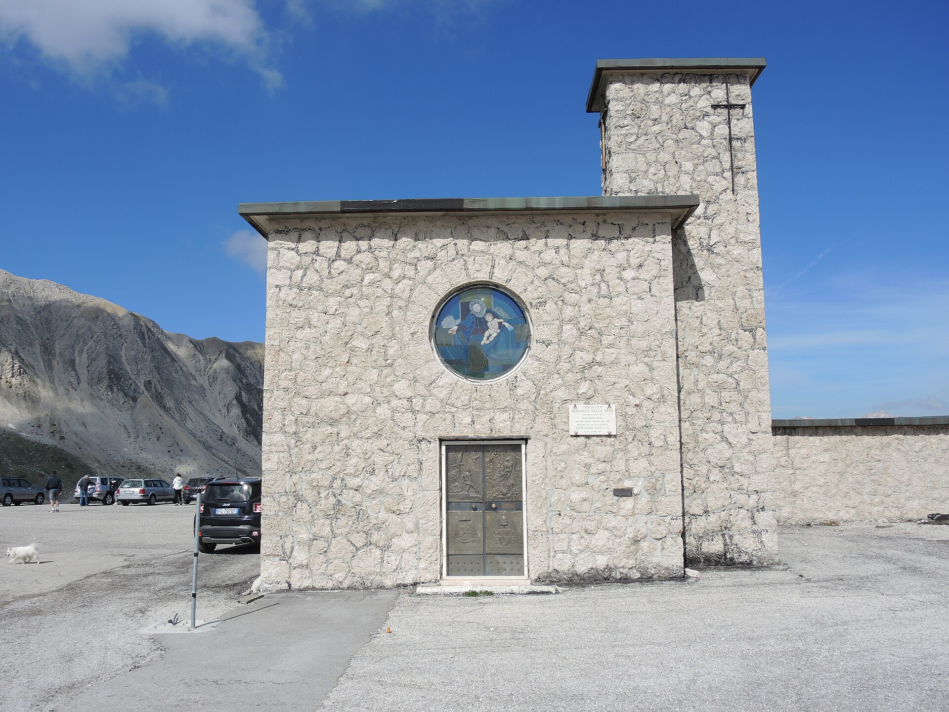 The small Madonna della Neve church on the Campo Imperatore plateau